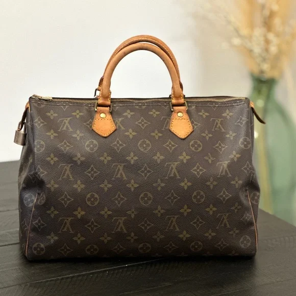 ❌SOLD❌ 🎉HP🎉💎 Louis Vuitton Speedy 35 Monogram - Picture 2 of 14